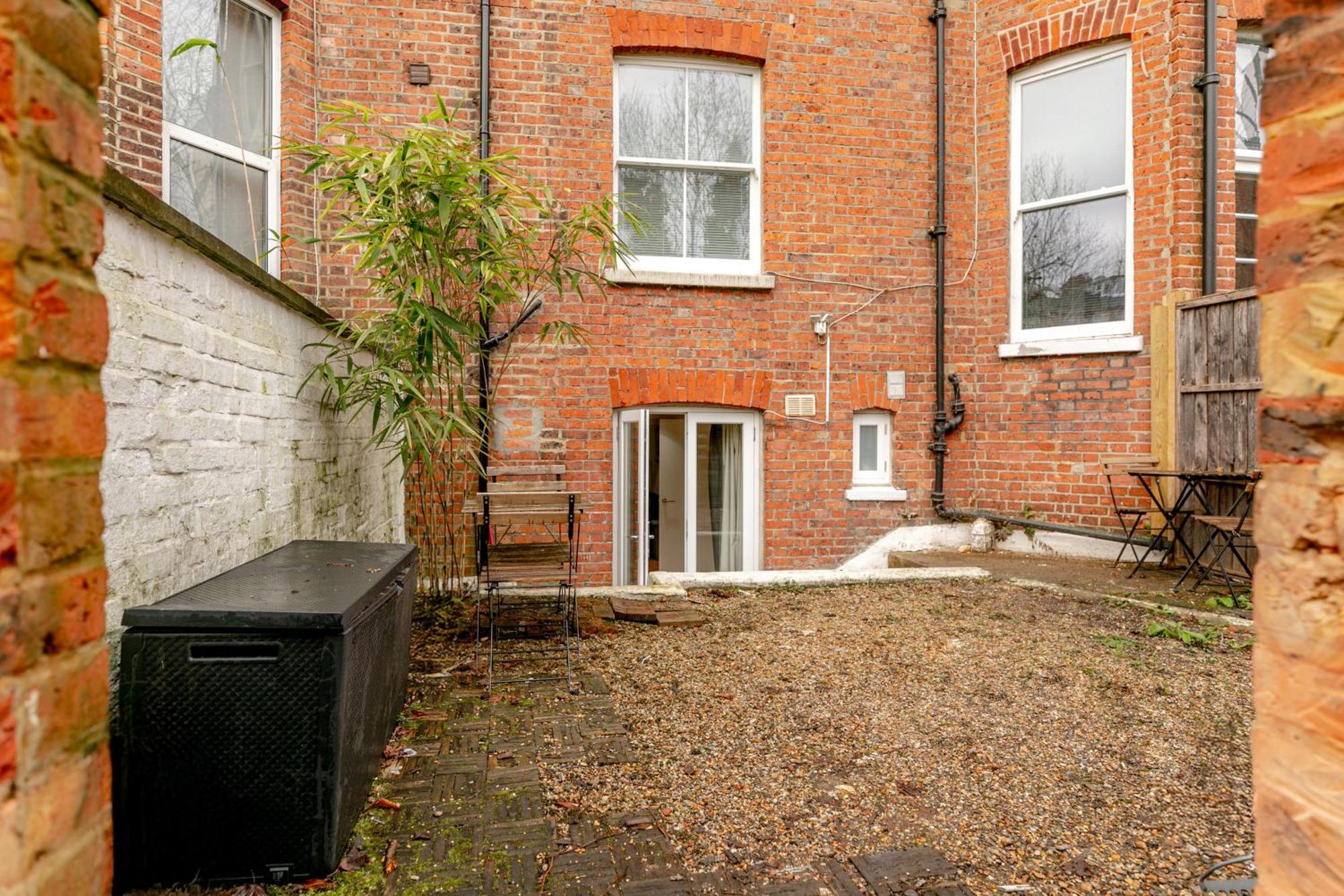 Apartment Fairhazel Gardens London