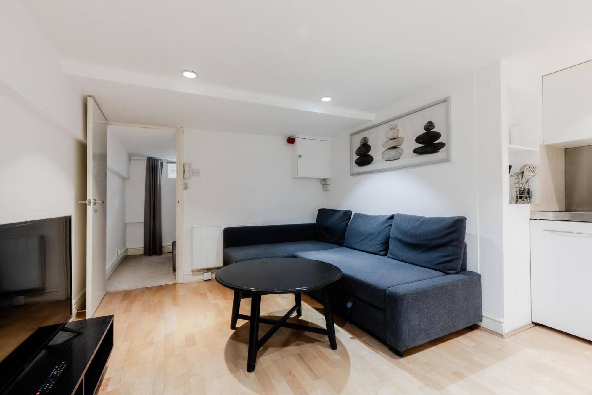 Apartment Fairhazel Gardens London